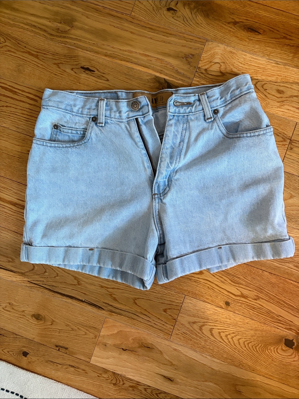Frayed Brand Vintage Light Blue Denim Roll-Hem Women's Shorts